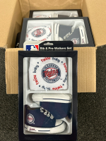 4 MINNESOTA TWINS BIB & PRE-WALKERS SETS