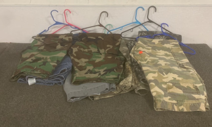 (8) PAIRS OF PANTS INCLUDING (6) CAMOUFLAGE CARGO STYLE PANTS, AND MORE (VARIOUS SIZES INCLUDED)