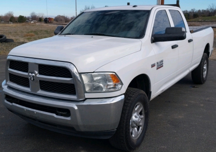 2015 RAM 3500 TRADESMAN - 4X4!