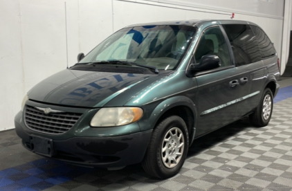 2002 Chrysler Voyager - 152K Miles!