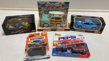 (5) Assorted Collectible Model Cars: Chevron Woody Wagon, VW Beetle, American Graffiti Hot Wheels Set, Matchbox Ferrari F-50, Pepsi Truck