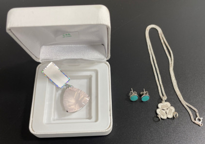 (1) 1&rdquo; .925 Beautiful Pendant (1) Pair of .925 Beautiful Earings (1) .925 16&rdquo; Best Friends Necklace