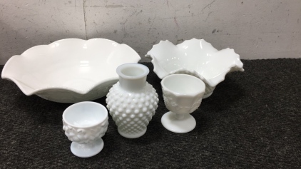 (5) Pieces of Vintage Milk Glass