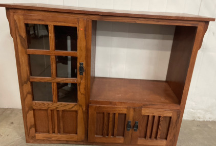 Entertainment Center w/ 3 Doors 52&rdquo;X 18&rdquo;X 43&rdquo;