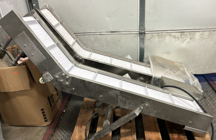 Entrepack 70-5/8&rsquo;&rsquo; Double Conveyor System