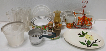 Amazing Vintage Kitchenware Including (4) Mugs W/Rack (4) Mugs (3) Stainless Steel Bowls W/Lids (4) Glass Parfait Cups & More!