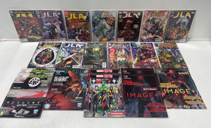 (8) Image Comic Books (14) DC & Image Comic Books Mixed