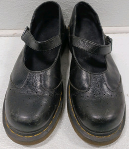 Vintage Dr Martens Mary Jane Shoes 1B66 Round Toe Leather Black US 9