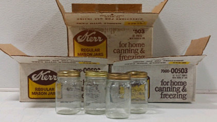 (31) Pint Size Mason Jars