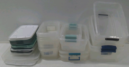 (25) Tupperware Containers & Lids