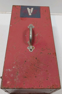 CMS Vintage 2 Level Tool Box. 11" Wide, 22 1/4" Long, 10 3/8" High.