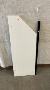 WHITE L SHAPE DESK ASSEMBLY