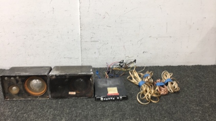 (2) Tisonic Speakers, Equalizer, and Speaker Wire