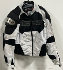 SIZE LARGE TIMAX MAXIMUM TITANIUM REINFORCEMENT RIDING JACKET