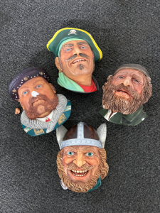 (4) VINTAGE CHALKWARE LEGEND PRODUCTS ENGLAND WALL HANGING HEADS