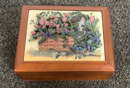 (1) SMALL WOODEN JEWELRY BOX/ MUSIC BOX FILLED WITH COSTUME JEWELRY