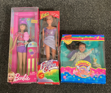 (1) SKIPPER BARBIE AT THE AMUSEMENT PARK, WITH (1) VINTAGE MY LITTLE ANGEL DOLL, AND (1) VINTAGE FASHION CORNER CLUB SUNSHINE DOLL