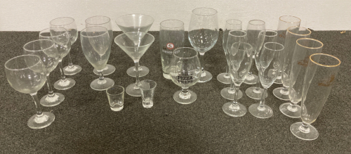 BOX OF GLASSWEAR, INCLUDING WINE GLASSES, MARTINI GLASSES, AND SHOT GLASSES