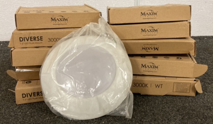 (11) MAXIM DIVERSE 7.5&rdquo; LED FLUSH MOUNTS