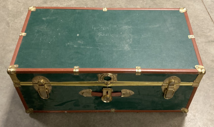 (1) LARGE GREEN FOOTLOCKER (30&rdquo;X16&rdquo;)