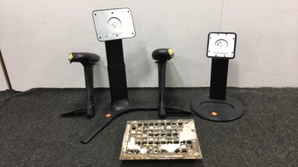 Armrests, Mounts, Grate