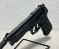 Barretta 92FS-Cal, 9mm Semi Automatic Pistol - 5