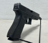 Glock - G22 - .40 Cal. - 3