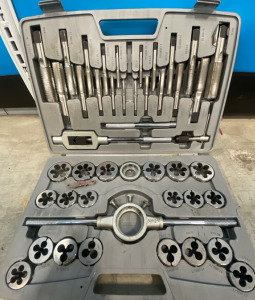 No Brand 45-Peice Tap & Die Set