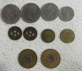 (6) Bills Foreign Currency (4) Foreign Coins (6) Bus Tokens