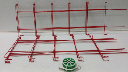 (6) Sets of (8) Panels 37 Inches Height Red Expandable Pea Trellis with 328 Feet Garden Twist Ties. <br/>