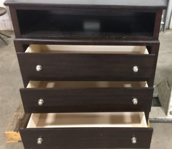 Media Dresser, Used