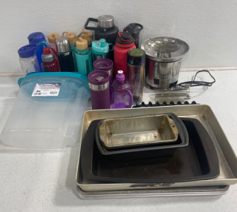 (3) 17” Baking Sheets (1) 18” Baking Pan (1) 13” Baking Pan (3) 8” x 4” Loaf Baking Pan (15) Water Bottles (1) Nastalgia Fondue Fountain (1) Plastic Dry Goods Container