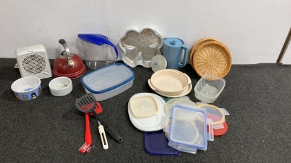 Tupperware Pitcher, Holmes Fan And More