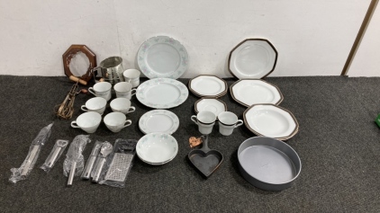 Christopher Stuart Fine China And More