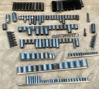 (100+)Socket Set w/ Deep Socket & Short Socket