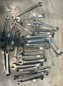 Random Sizes of Open End Wrenches