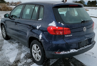 2012 VOLKSWAGEN TIGUAN - 4X4 - RUNS WELL! - 7