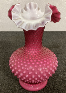 VINTAGE FENTON CRANBERRY BUBBLE GLASS VASE