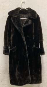 BORGAZIA UNKNOWN SIZE FAUX FUR COAT