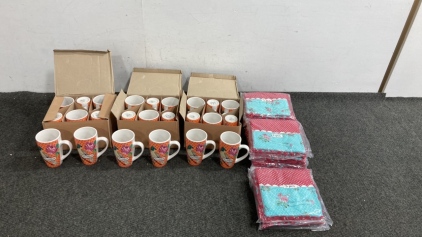 Full Circle Exchange 15 oz Latte Mugs And Pot Holders