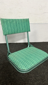 VINTAGE STADIUM CHAIR