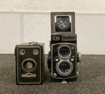 YASHICA-MAT CAMERA, MISCELLANEOUS ANTIQUE CAMARA