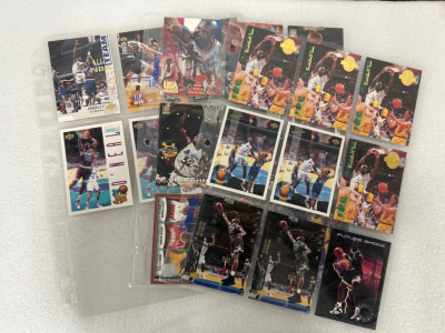 (24) SHAQUILLE O'NEAL SPORTS CARDS