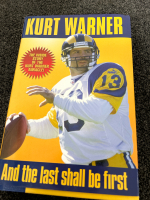 STEELERS FLEECE BLANKET WITH SLEEVES, BOOK ON KURT WARNE FROM THE RAMS, INSULATED LUNCH BAG, PHONE CASES FOR SAMSUNG S23/A32 AND WALL DECOR - 3