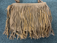 BEAUTIFUL LEATHER-LIKE PURSE WITH FRINGE - 2