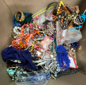 Large Box Of Costume Jewelry w/ Necklace, Bracelets, Head Peice’s, & Beads