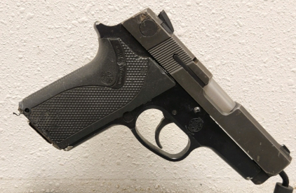 Smith and Wesson 908 9mm Semi Auto Pistol - VJP1369