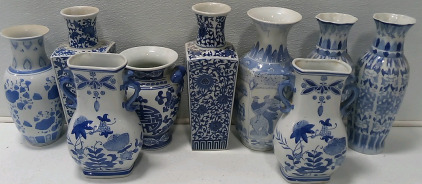 (9) Blue Oriental Style Vases