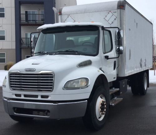 2007 FREIGHTLINER M2 BOX TRUCK - MERCEDES DIESEL POWERED!!