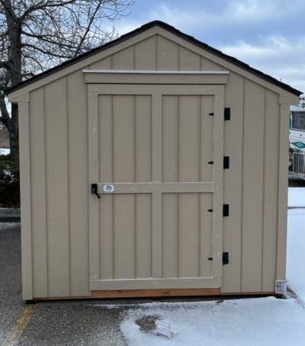 TAN IDAHO WOOD SHED STORAGE SHED W/ KEYS